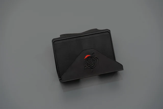 42-00073_640x_crop_center